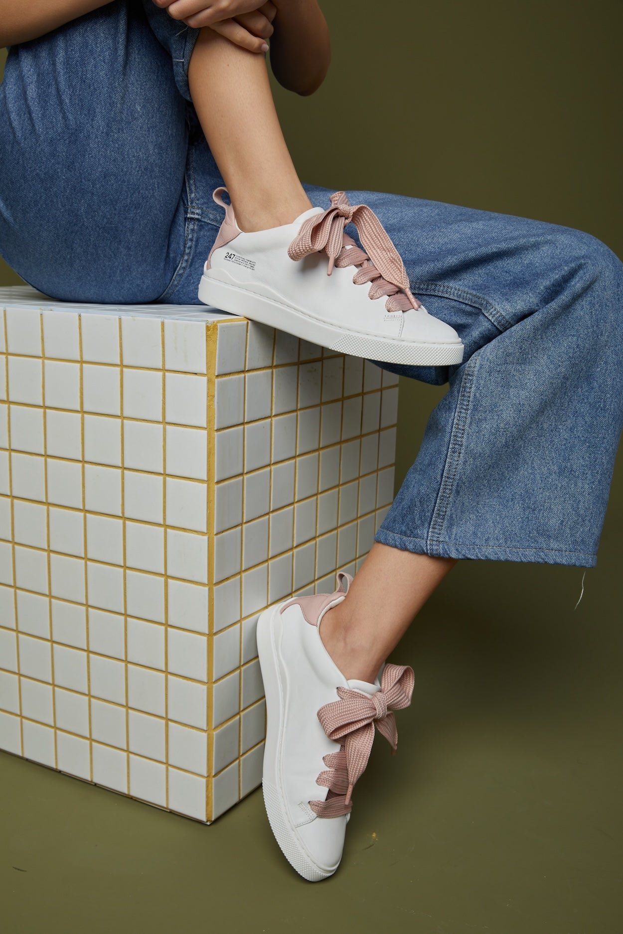 Stella (Women) - Pink - Image 5