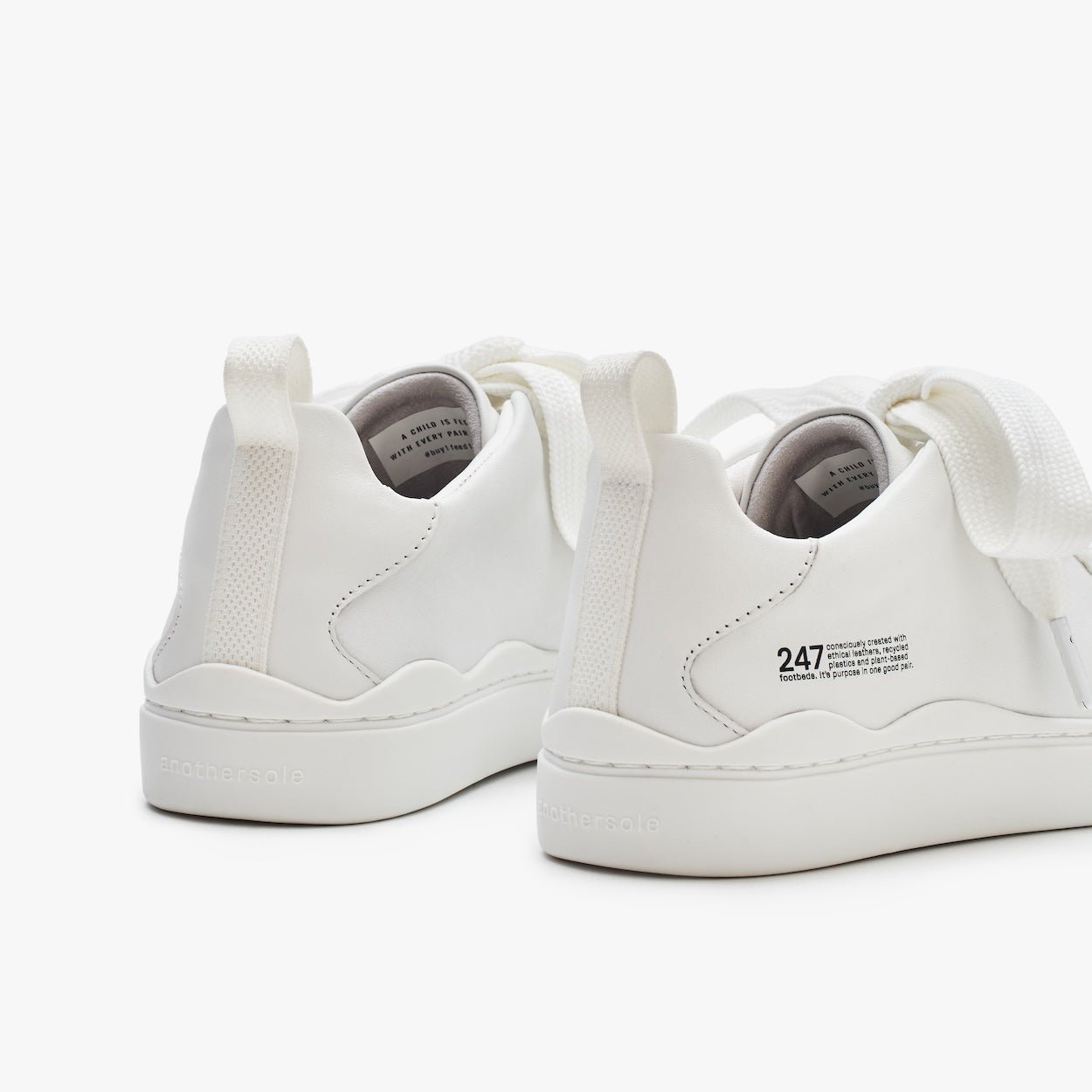 Stella (Women) - White - Image 2