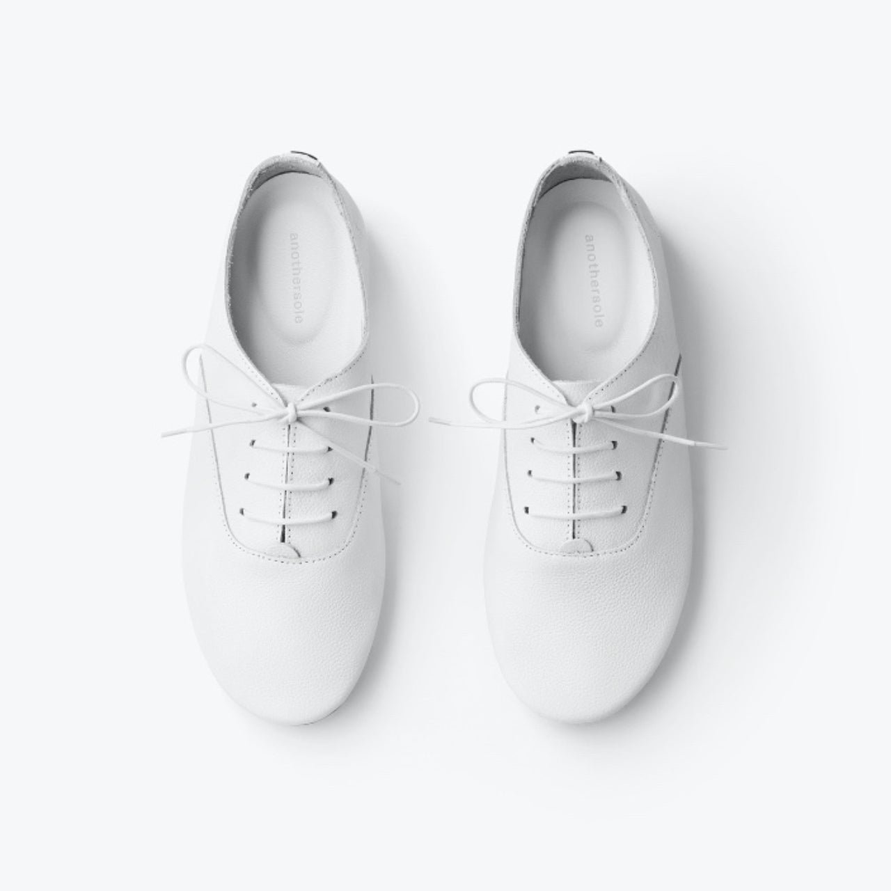 Luisa II - Pebbled White - Image 4